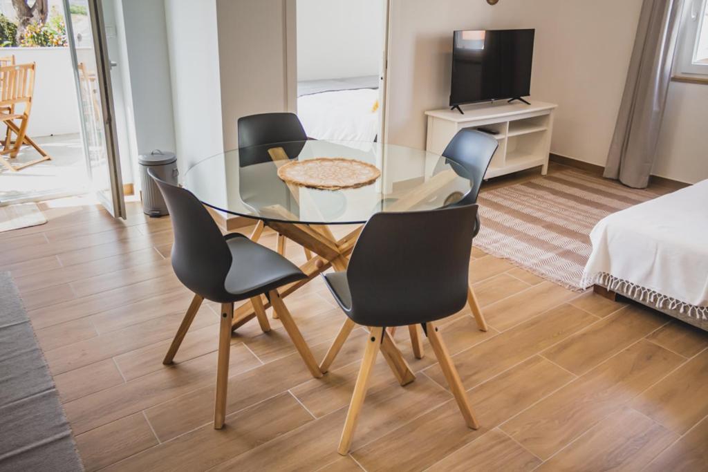 Lovely & Bright Renovated Apt. W/ Balcony In Lagos Esterno foto
